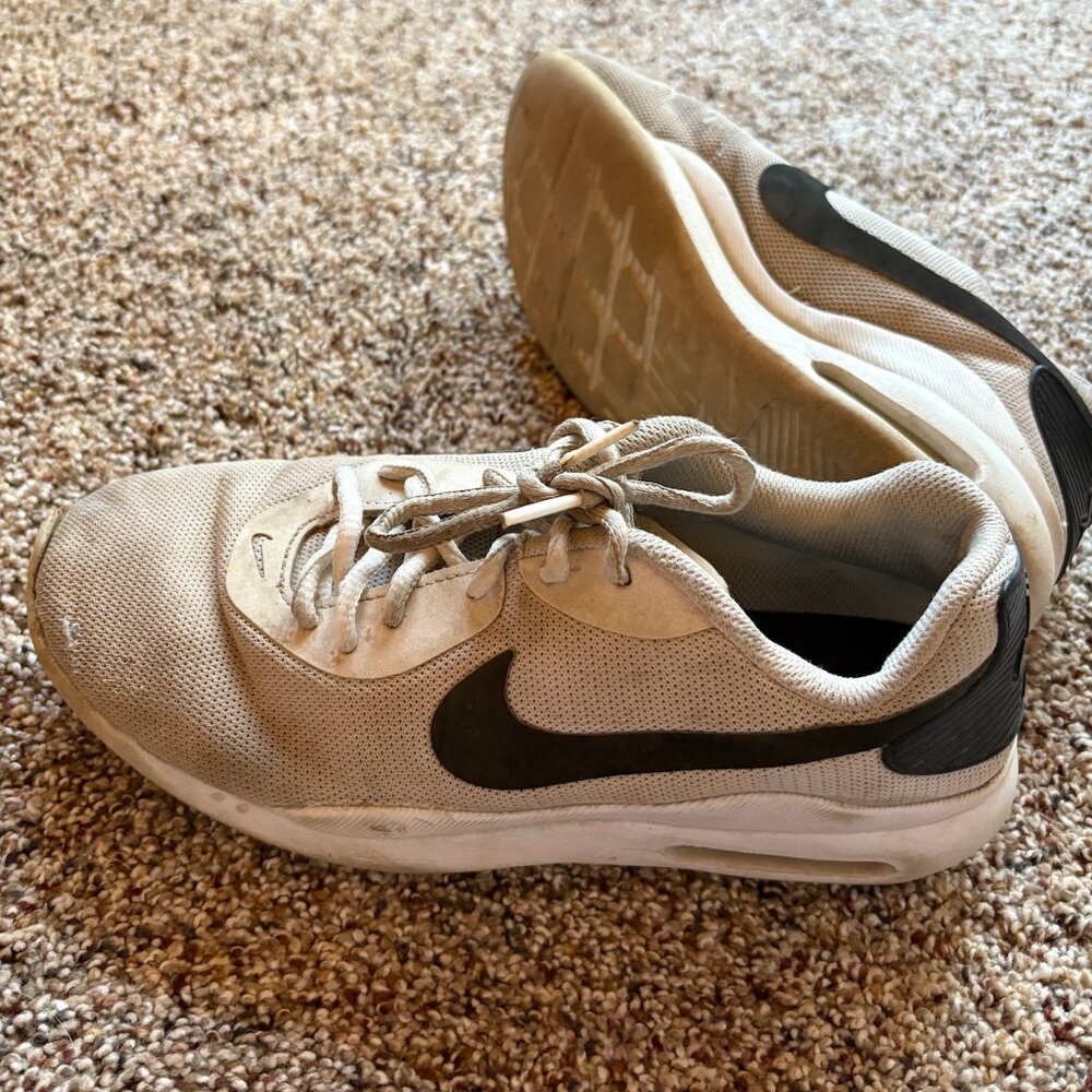 Nike Air Max Interlock Lite Womens Casual Shoes White
